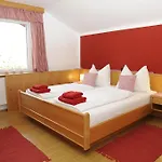Haus Sonnenschein Apartment Mariapfarr