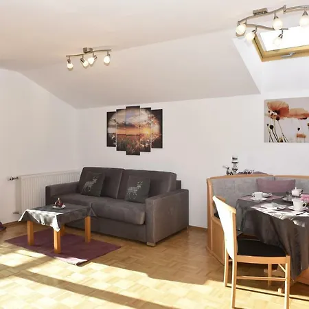 Haus Sonnenschein * Mariapfarr