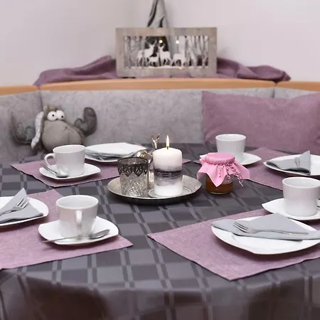 Haus Sonnenschein Apartman Mariapfarr