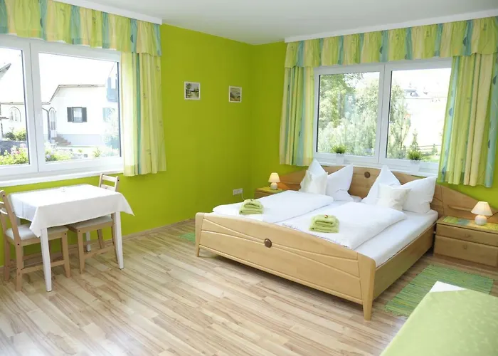 Апартаменты Haus Sonnenschein Мариапфар